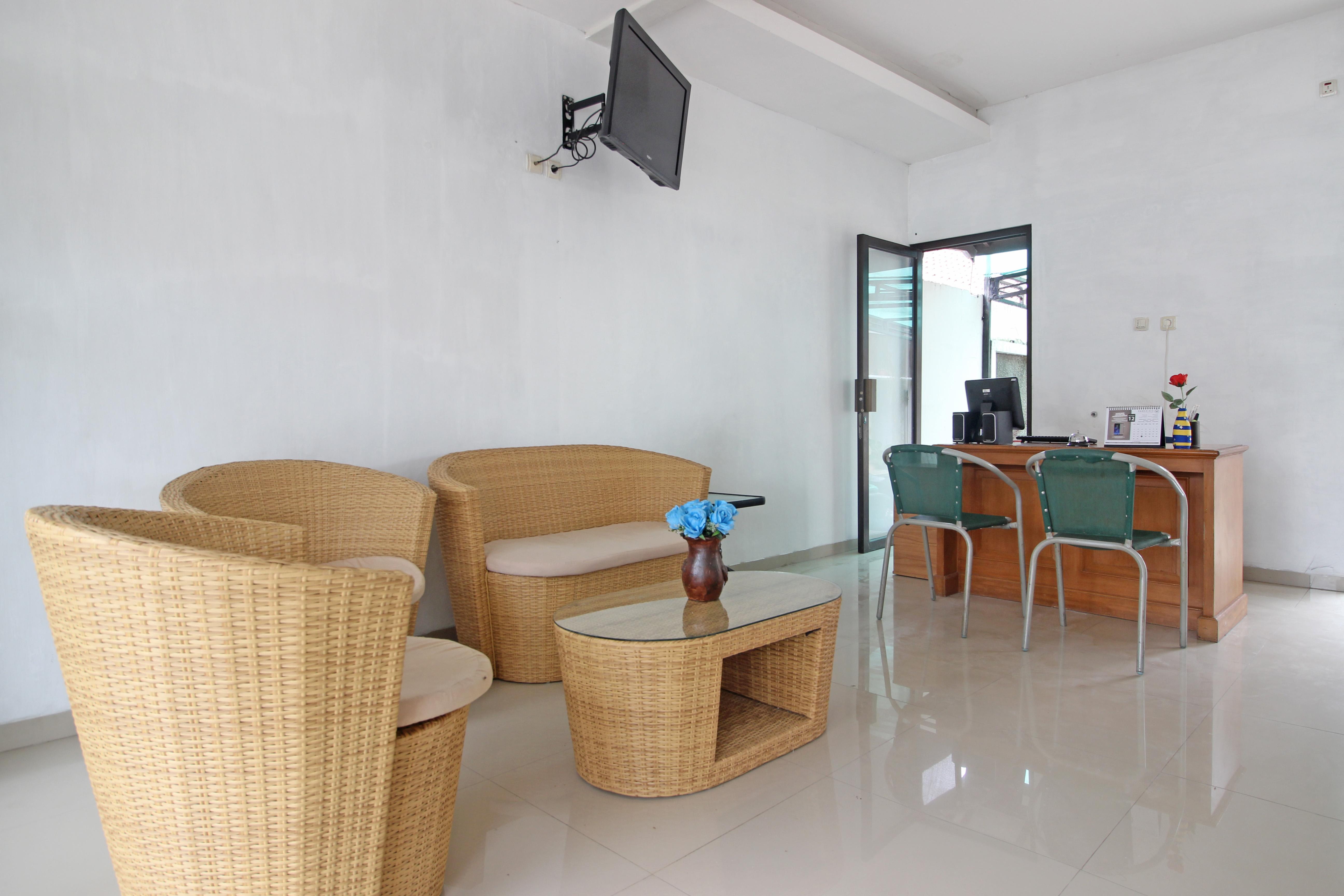 Reddoorz Near Jogja City Mall Melati Экстерьер фото
